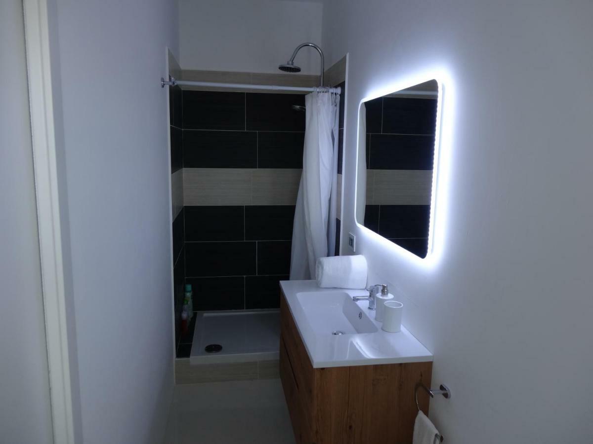 Hotel La Casa Di Gioconda Olbia Esterno foto
