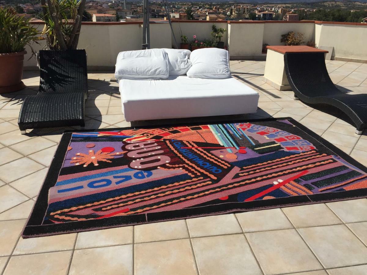 Hotel La Casa Di Gioconda Olbia Esterno foto