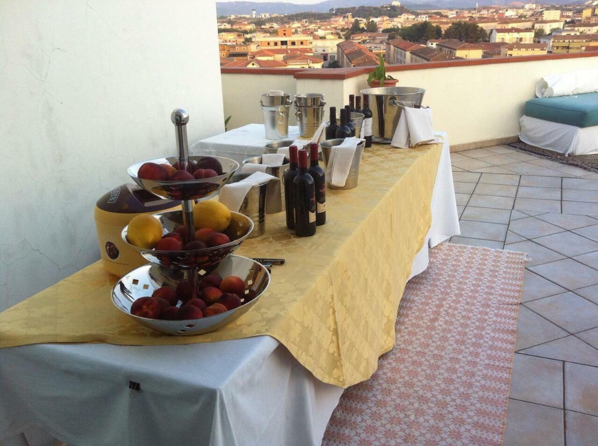 Hotel La Casa Di Gioconda Olbia Esterno foto
