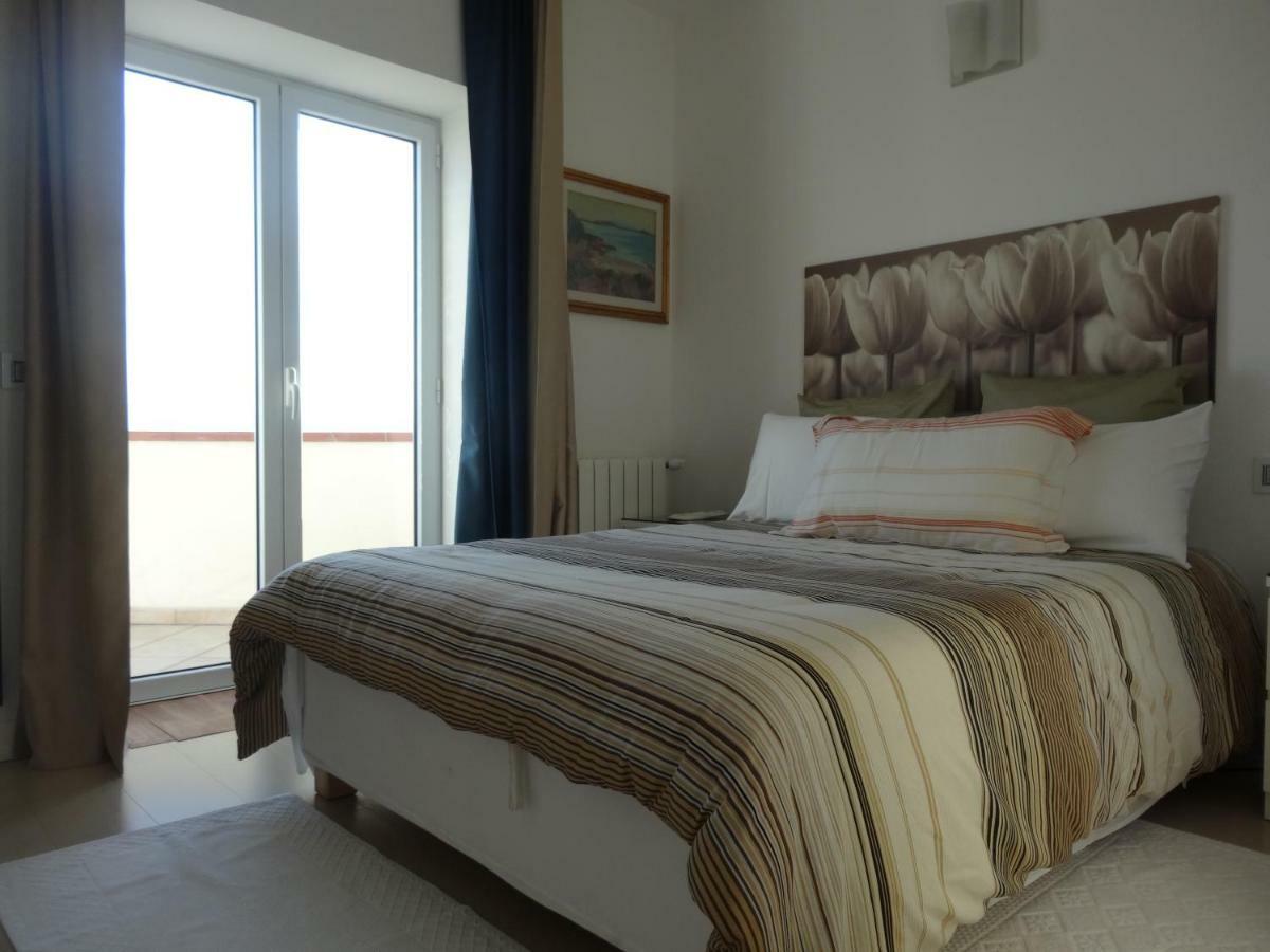 Hotel La Casa Di Gioconda Olbia Esterno foto
