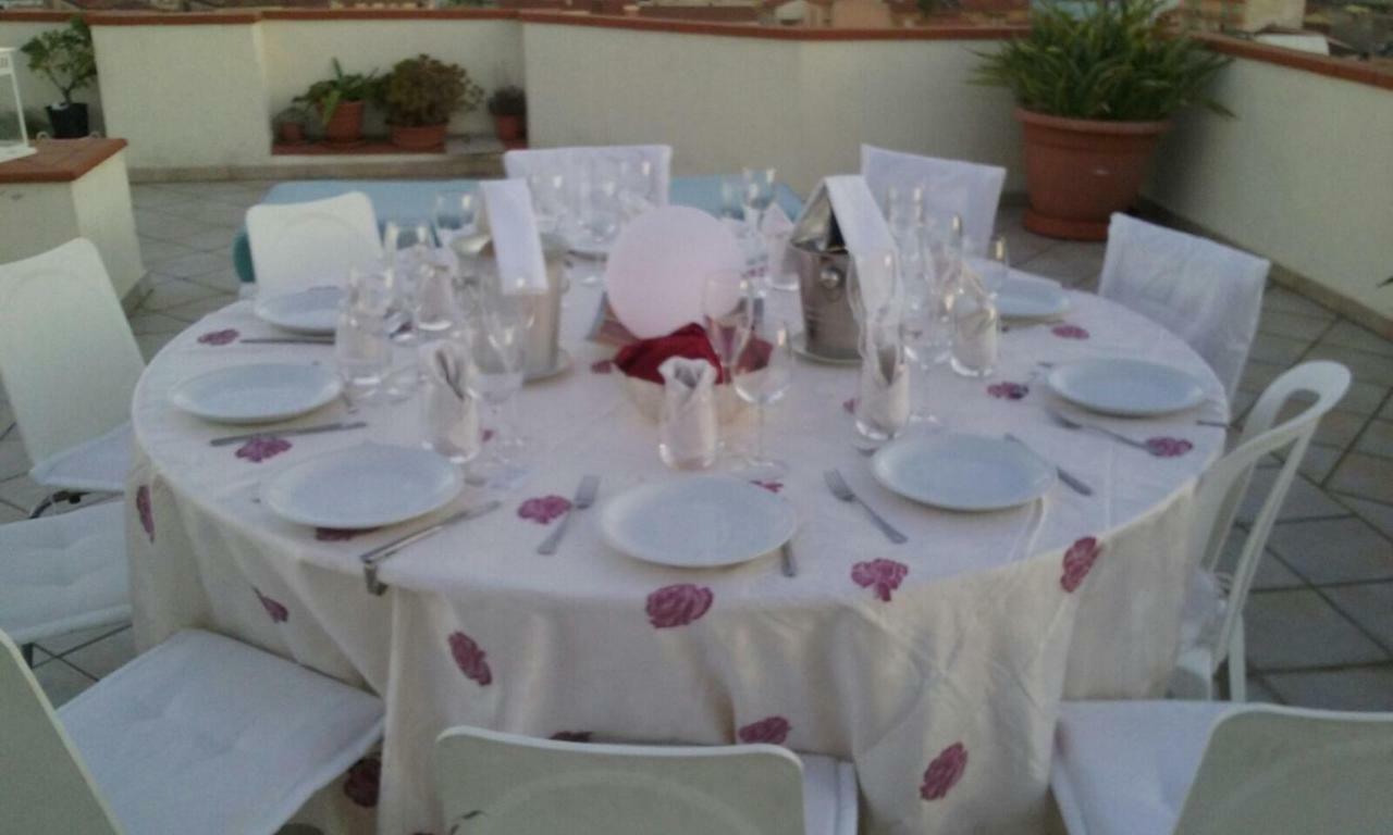 Hotel La Casa Di Gioconda Olbia Esterno foto