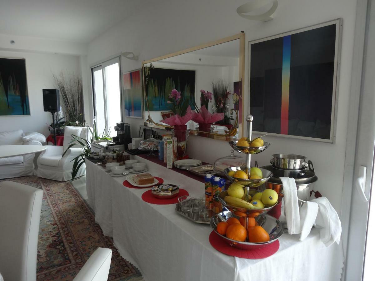 Hotel La Casa Di Gioconda Olbia Esterno foto